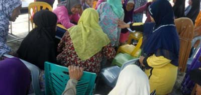  Siapkan 9 Polisi Spesialis, Ratusan Mayarakat Bantan Serbu Pengobatan Gratis IDI